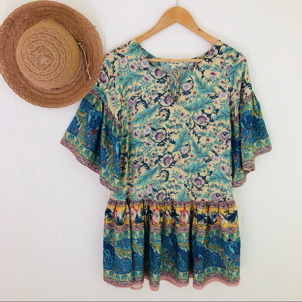For Love Bell Colorful Peacock Floral Short Sleeve Blouse Women’s Size Large